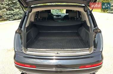 Внедорожник / Кроссовер Audi Q7 2011 в 