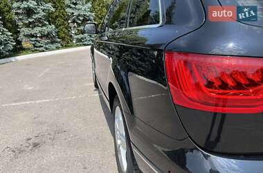 Внедорожник / Кроссовер Audi Q7 2011 в 