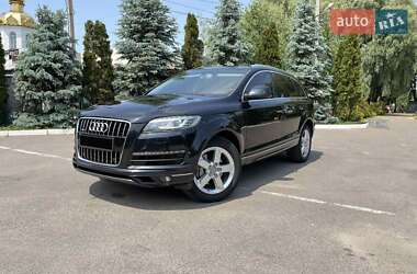 Внедорожник / Кроссовер Audi Q7 2011 в 