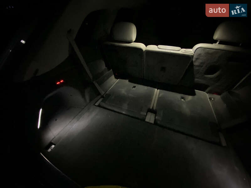 Позашляховик / Кросовер Audi Q7 2016 в Дрогобичі