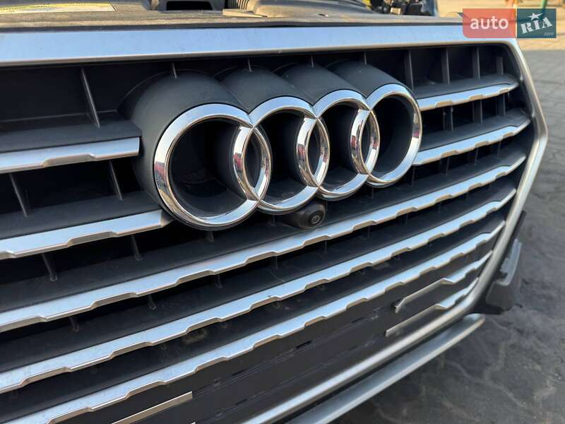 Внедорожник / Кроссовер Audi Q7 2018 в Львове