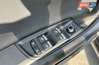 Внедорожник / Кроссовер Audi Q7 2020 в 