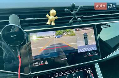 Внедорожник / Кроссовер Audi Q7 2020 в 