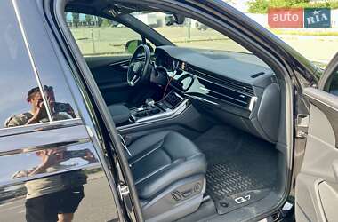 Внедорожник / Кроссовер Audi Q7 2020 в 