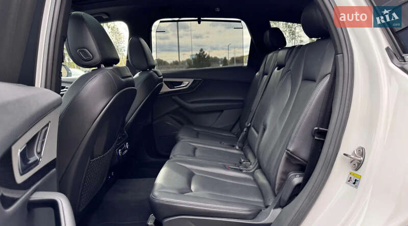Внедорожник / Кроссовер Audi Q7 2018 в Одессе