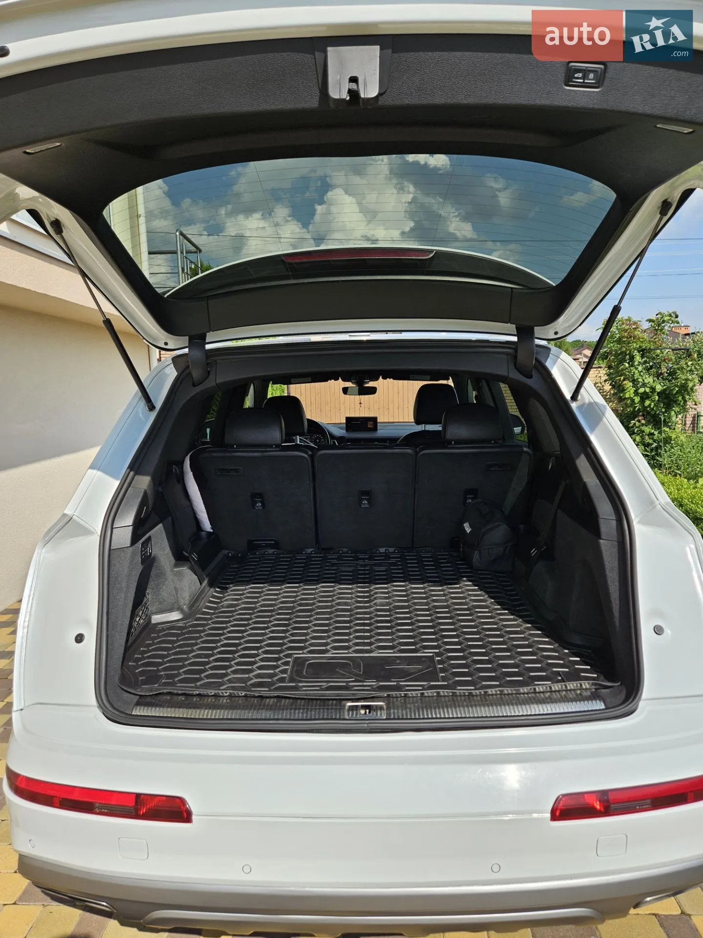 2016 Audi Q7 - мініатюра 38