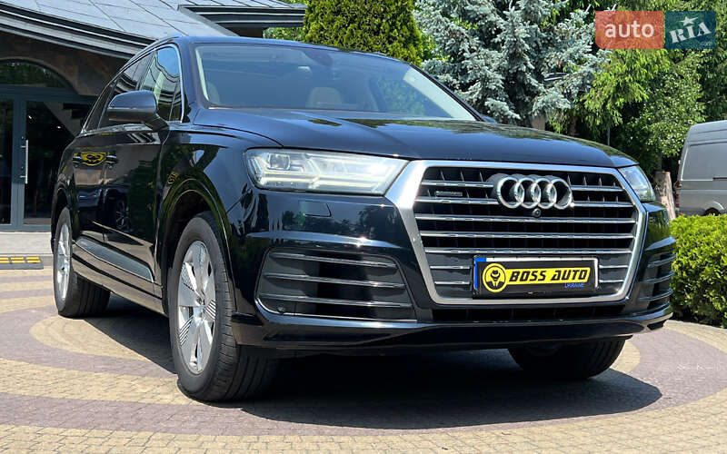 Audi Q7 2016