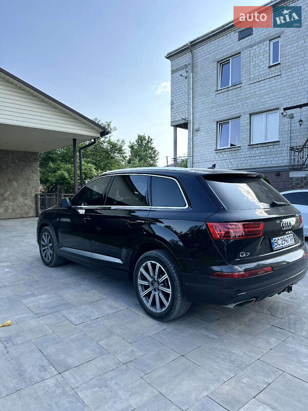 Внедорожник / Кроссовер Audi Q7 2018 в Львове