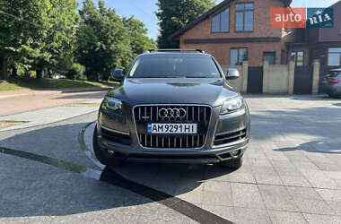 Внедорожник / Кроссовер Audi Q7 2013 в 