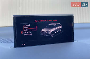 Внедорожник / Кроссовер Audi Q7 2017 в 