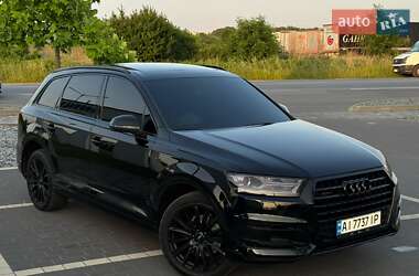 Позашляховик / Кросовер Audi Q7 2015 в Мукачевому