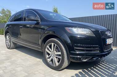 Внедорожник / Кроссовер Audi Q7 2015 в 