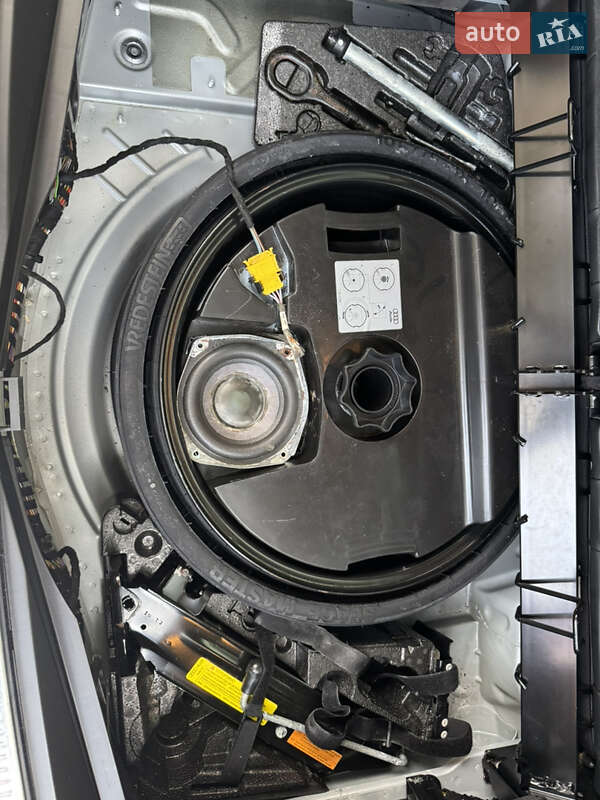 Позашляховик / Кросовер Audi Q7 2013 в Черкасах фото 17 Позашляховик / Кросовер Audi Q7 2013 в Черкасах