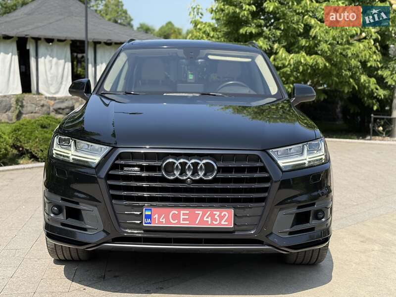 Внедорожник / Кроссовер Audi Q7 2018 в Жовкве