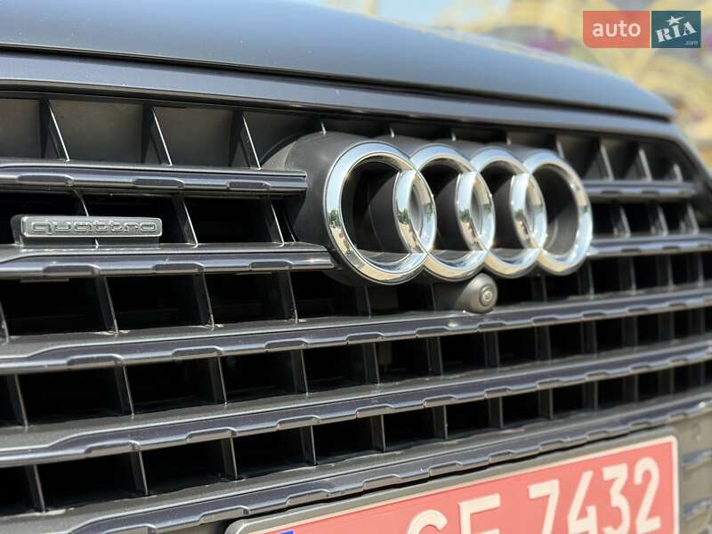 Внедорожник / Кроссовер Audi Q7 2018 в Жовкве