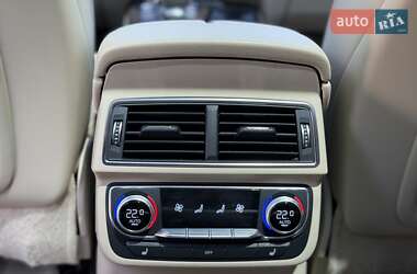 Внедорожник / Кроссовер Audi Q7 2018 в 