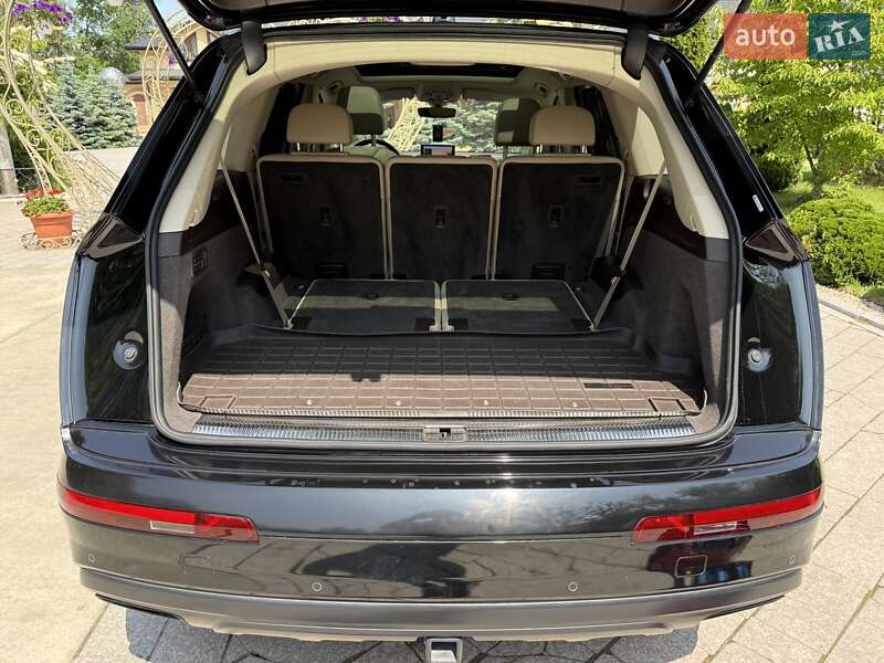 Внедорожник / Кроссовер Audi Q7 2018 в Жовкве