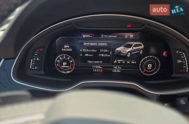 Внедорожник / Кроссовер Audi Q7 2019 в 