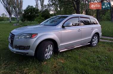 Внедорожник / Кроссовер Audi Q7 2008 в Александрие