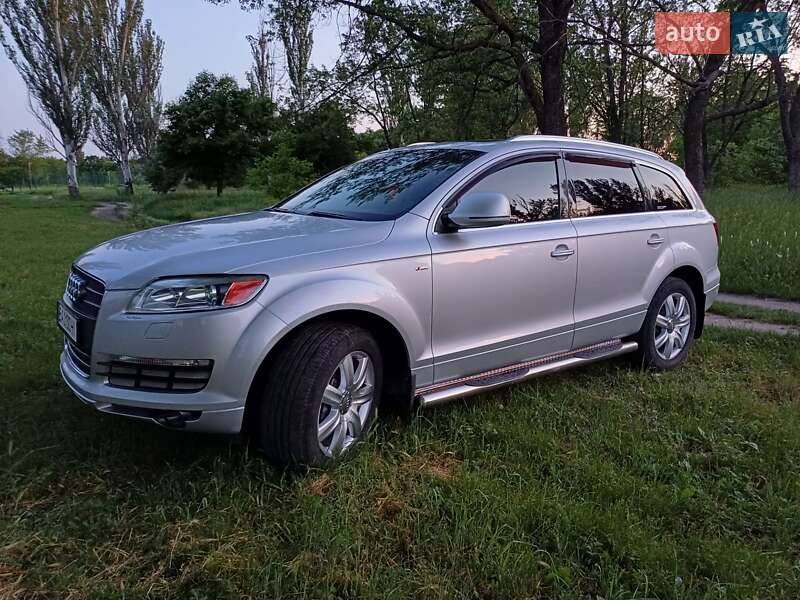 Внедорожник / Кроссовер Audi Q7 2008 в Александрие фото Внедорожник / Кроссовер Audi Q7 2008 в Александрие