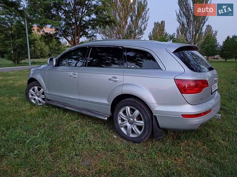 Внедорожник / Кроссовер Audi Q7 2008 в Александрие фото 17 Внедорожник / Кроссовер Audi Q7 2008 в Александрие