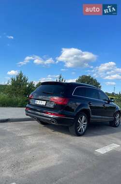 Внедорожник / Кроссовер Audi Q7 2013 в 