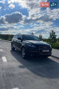 Позашляховик / Кросовер Audi Q7 2013 в Рівному