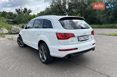 Внедорожник / Кроссовер Audi Q7 2013 в 