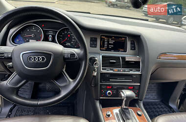 Внедорожник / Кроссовер Audi Q7 2014 в 