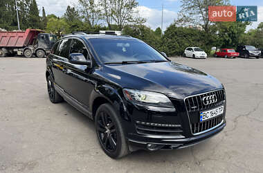Внедорожник / Кроссовер Audi Q7 2014 в 