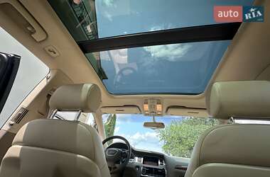 Внедорожник / Кроссовер Audi Q7 2012 в 