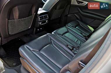 Внедорожник / Кроссовер Audi Q7 2019 в 