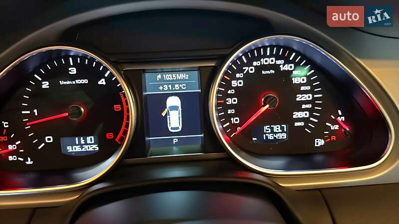 Позашляховик / Кросовер Audi Q7 2014 в Харкові