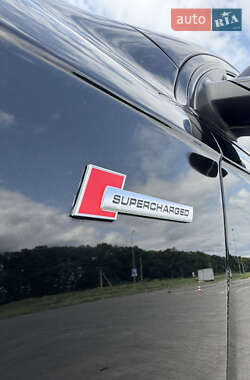 Позашляховик / Кросовер Audi Q7 2013 в 