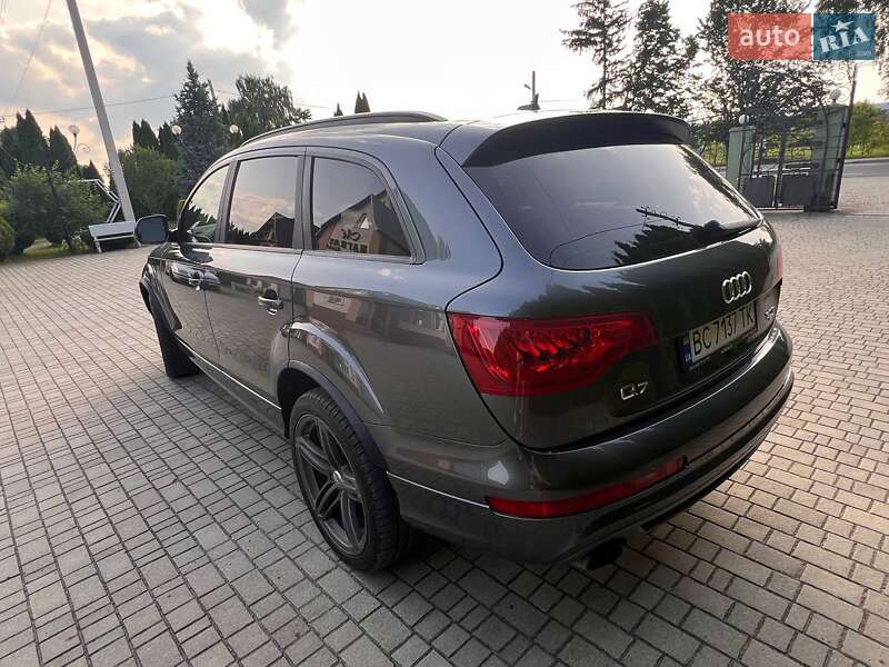 Внедорожник / Кроссовер Audi Q7 2013 в Самборе