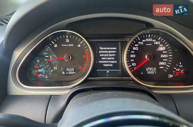 Позашляховик / Кросовер Audi Q7 2012 в 