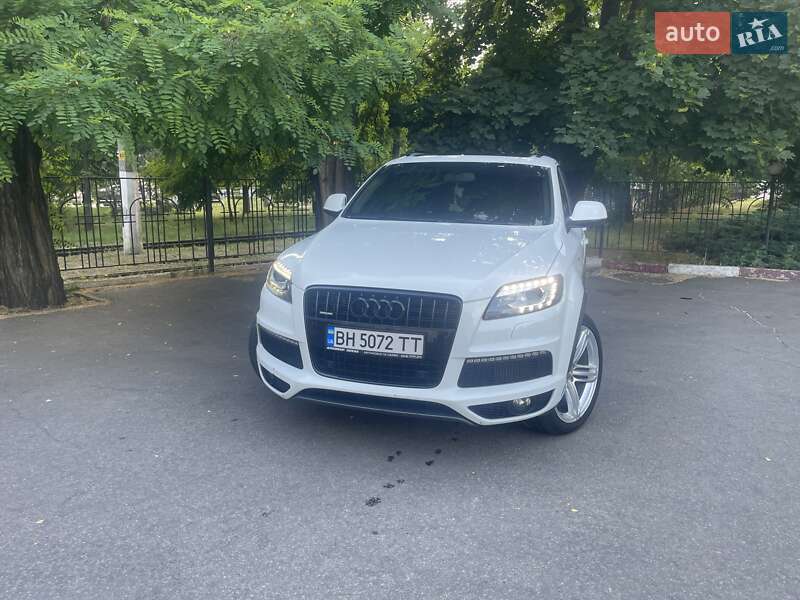 Позашляховик / Кросовер Audi Q7 2012 в Одесі