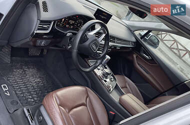 Внедорожник / Кроссовер Audi Q7 2019 в 