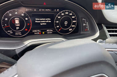 Внедорожник / Кроссовер Audi Q7 2019 в 