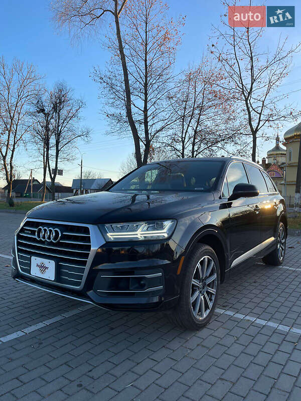 Позашляховик / Кросовер Audi Q7 2017 в Краматорську
