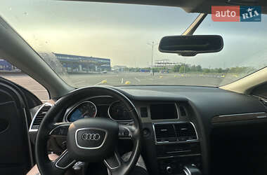Внедорожник / Кроссовер Audi Q7 2012 в 