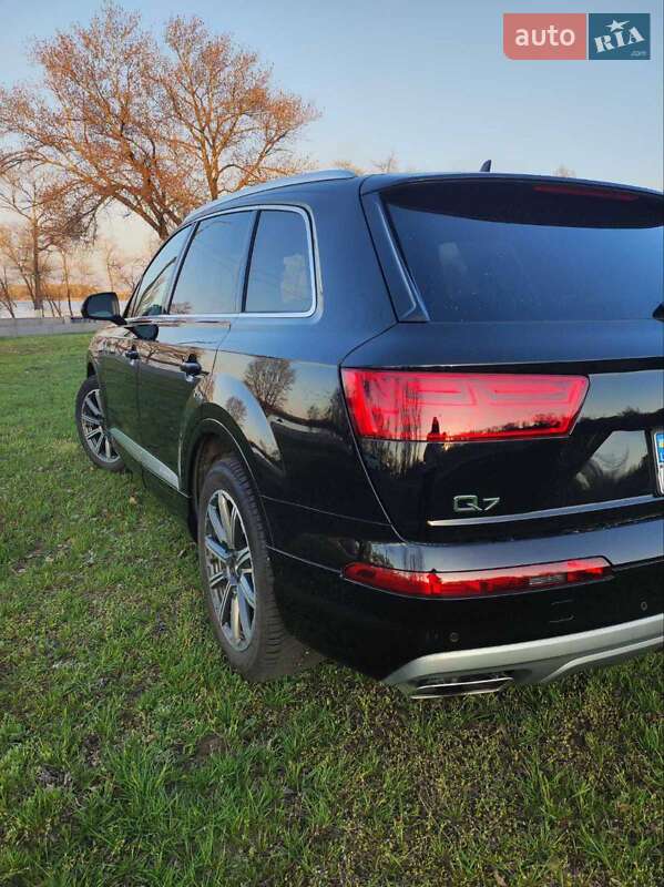 Внедорожник / Кроссовер Audi Q7 2015 в Каменском фото 10 Внедорожник / Кроссовер Audi Q7 2015 в Каменском