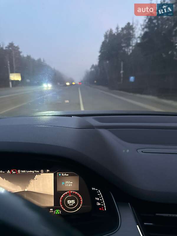 Позашляховик / Кросовер Audi Q7 2016 в Вінниці