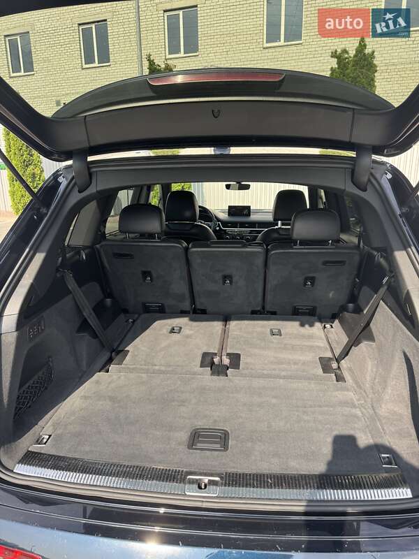 Внедорожник / Кроссовер Audi Q7 2017 в Киеве фото 20 Внедорожник / Кроссовер Audi Q7 2017 в Киеве