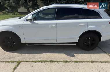 Позашляховик / Кросовер Audi Q7 2012 в Києві