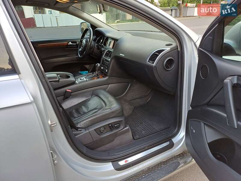 Внедорожник / Кроссовер Audi Q7 2008 в Александрие фото 40 Внедорожник / Кроссовер Audi Q7 2008 в Александрие