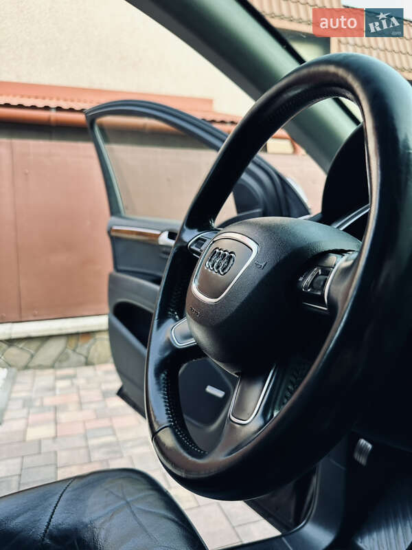 Внедорожник / Кроссовер Audi Q7 2015 в Нижней Апше