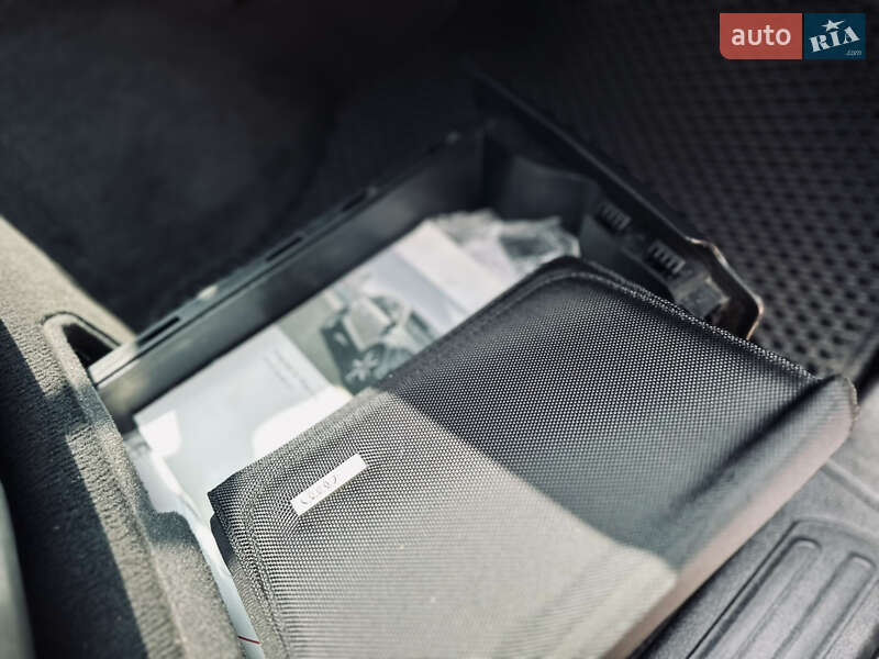 Внедорожник / Кроссовер Audi Q7 2015 в Нижней Апше