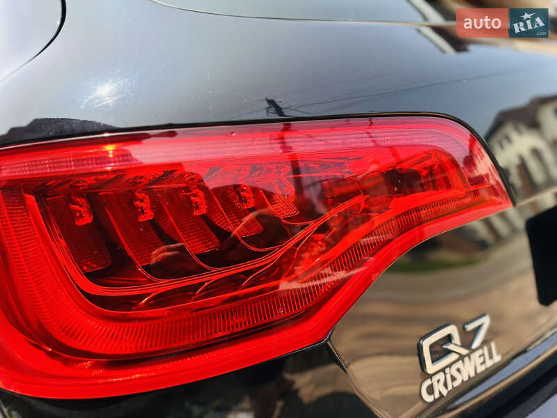 Внедорожник / Кроссовер Audi Q7 2015 в Нижней Апше