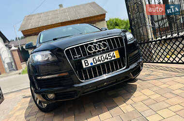 Внедорожник / Кроссовер Audi Q7 2015 в 